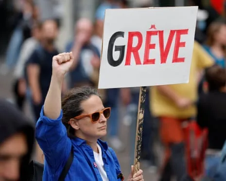 The nation Preparing for Significant Strike Action Amid Worsening Governmental Crisis